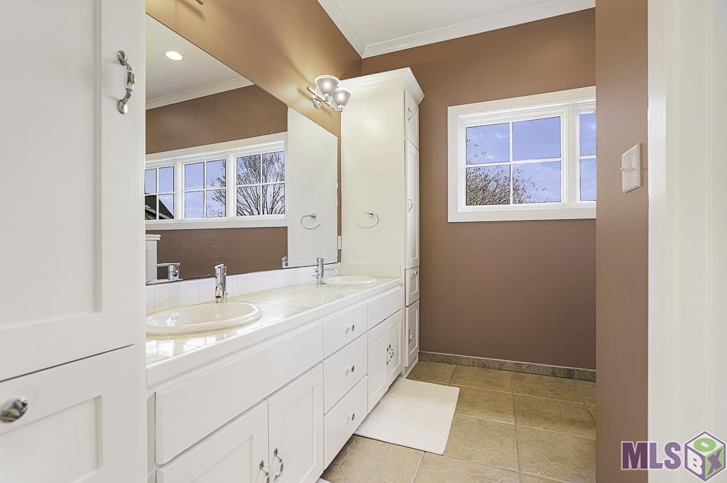 15112 Collegiate Court Baton Rouge, LA 70810 - Photo 34 of 56