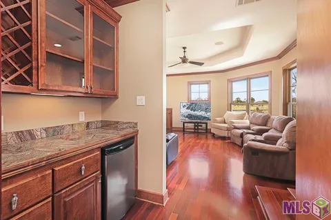 $1,025,000 | 15112 Collegiate Court, Baton Rouge, LA 70810