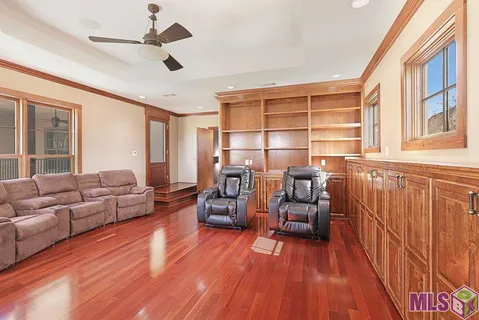 $1,025,000 | 15112 Collegiate Court, Baton Rouge, LA 70810