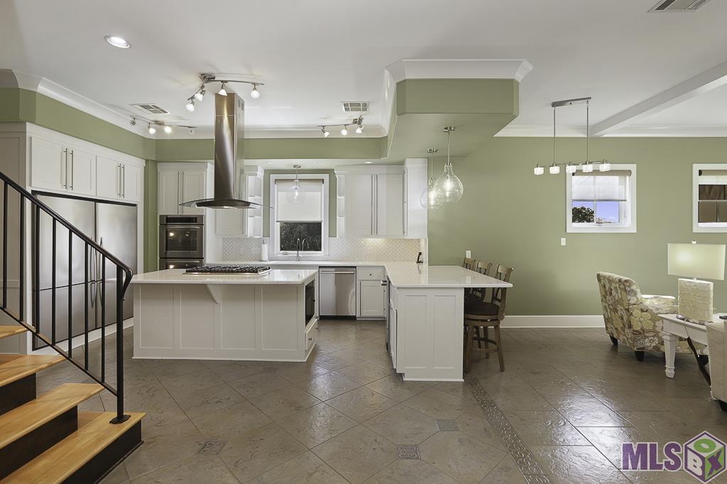 15112 Collegiate Court Baton Rouge, LA 70810 - Photo 9 of 56