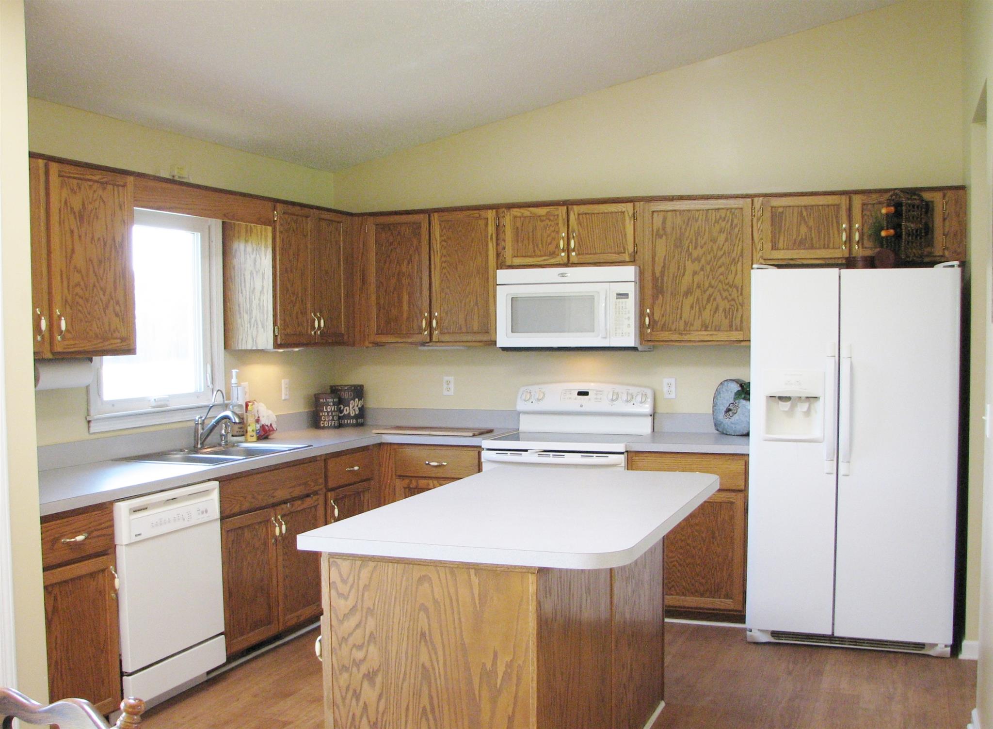 3320 Vines Road Mount Vernon, IN 47620 - Photo 12 of 36 Gallery Image 12