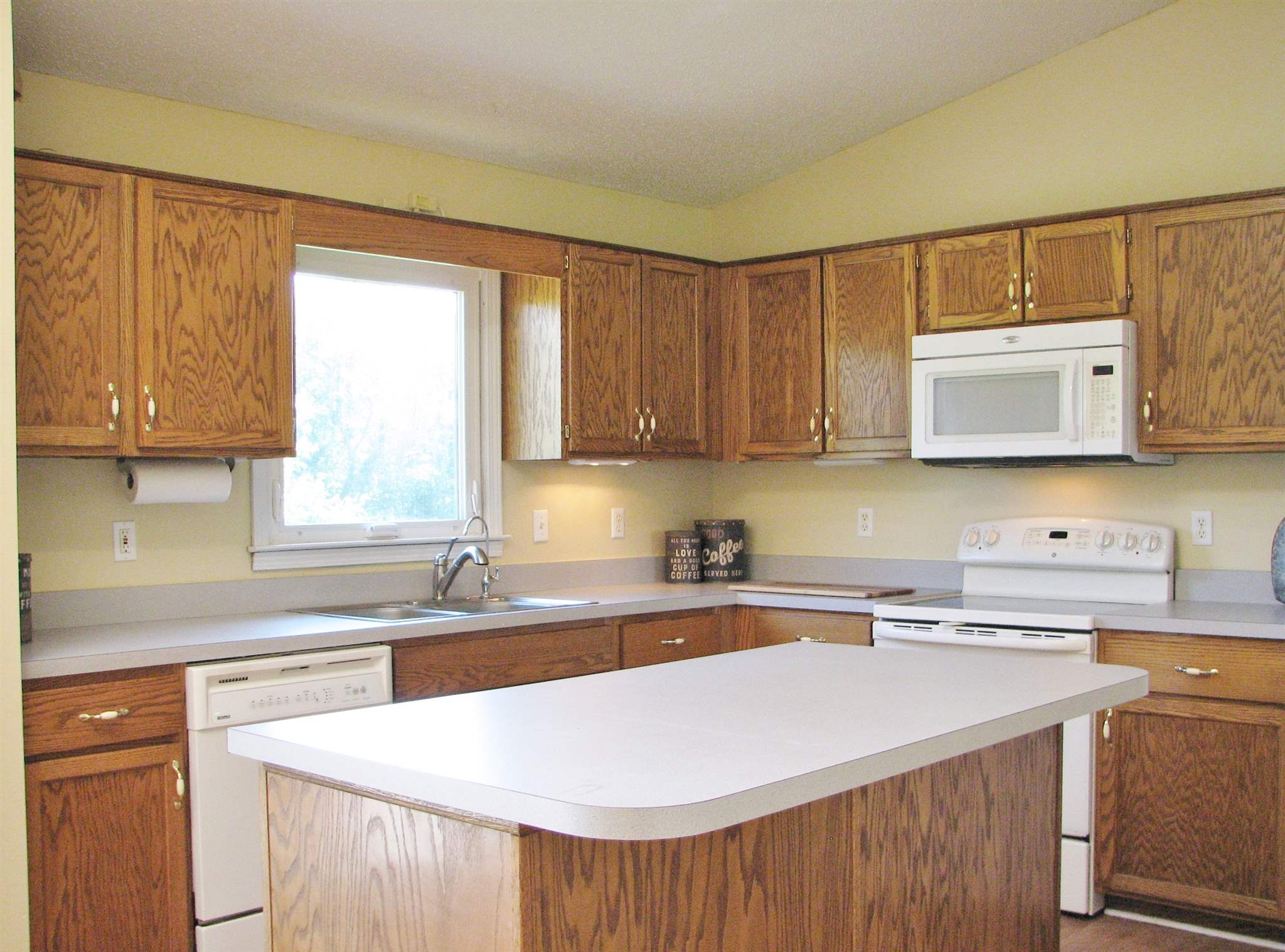 3320 Vines Road Mount Vernon, IN 47620 - Photo 13 of 36 Gallery Image 13