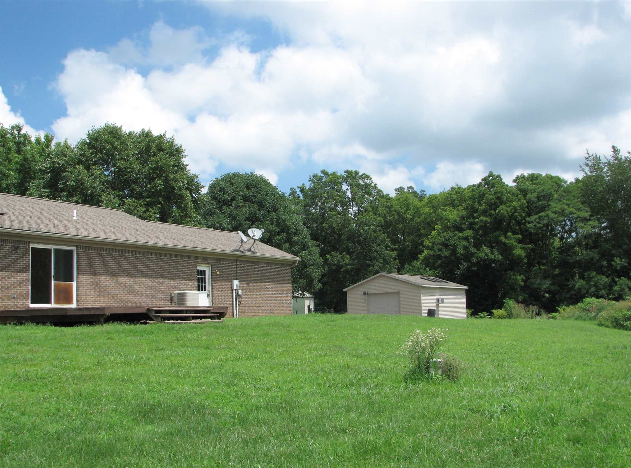 3320 Vines Road Mount Vernon, IN 47620 - Photo 5 of 36 Gallery Image 5