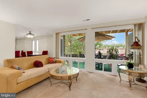 $119,999 | 7318 Donnell Place, Unit C4, District Heights, MD 20747