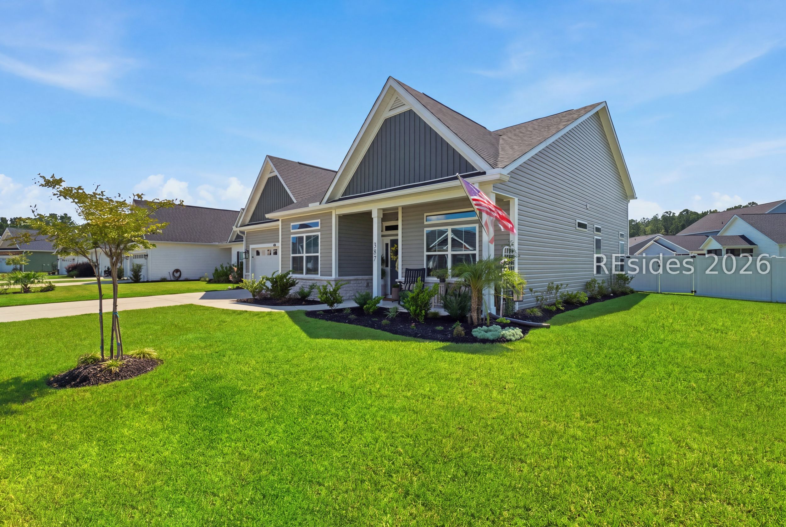 387 Sergeant Jasper Circle Ridgeland, SC 29936 - Photo 5 of 49 Grass virtually enhanced