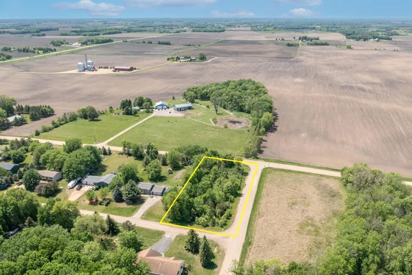 $60,000 | Xxx Woodview Lane, Le Center, MN 56057