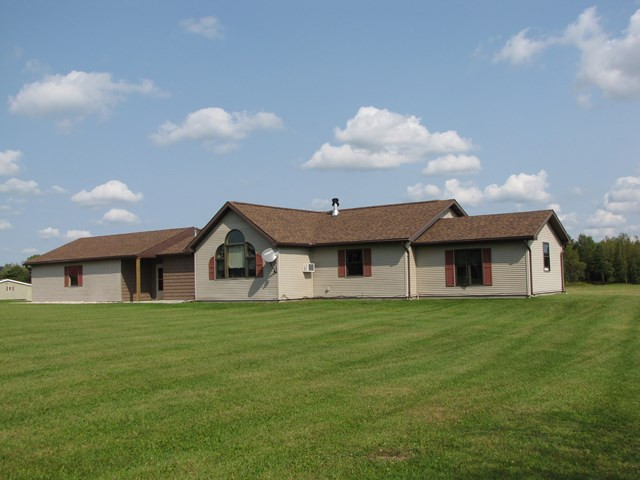 810 Co Rte 17 Brushton, NY 12916 - Photo 7 of 28