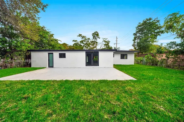 $685,000 | 12860 Northeast 10th Avenue, North Miami, FL 33161