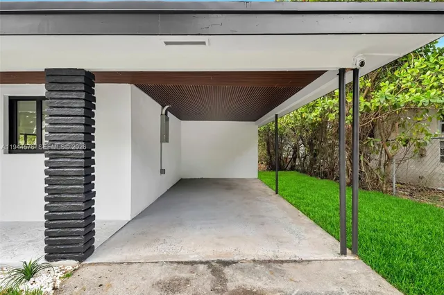 $685,000 | 12860 Northeast 10th Avenue, North Miami, FL 33161