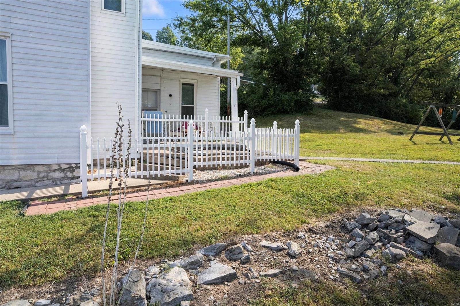 120 Ferry Street Chester, IL 62233 - Photo 17 of 37