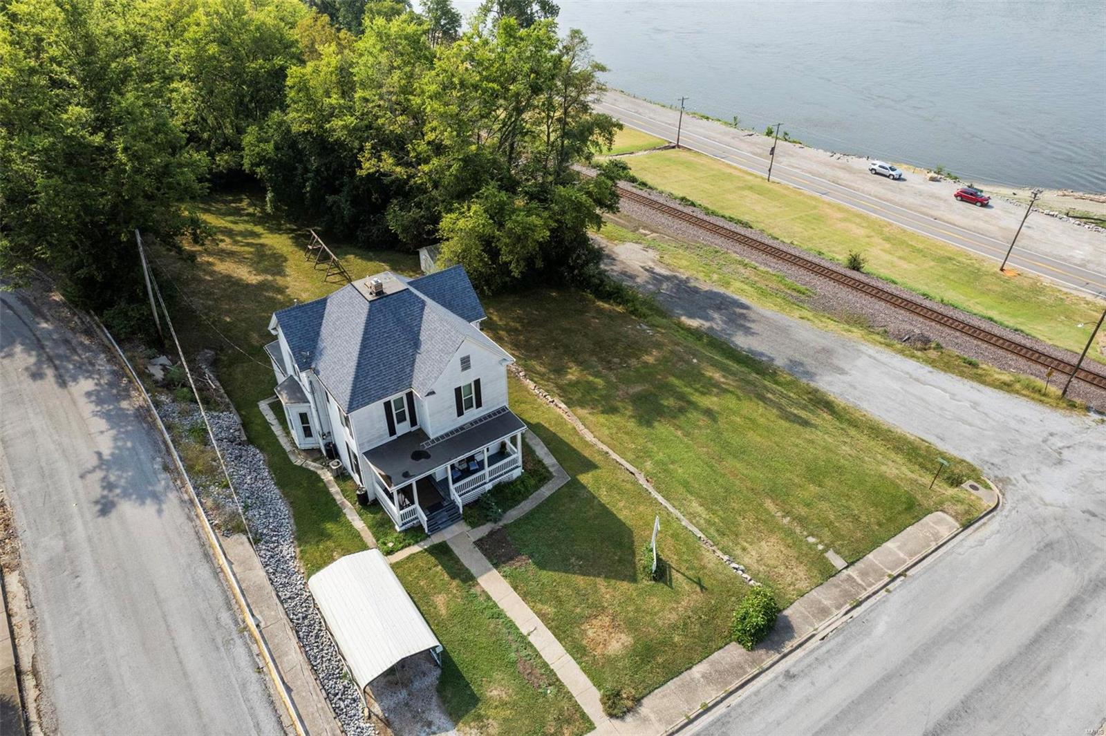 120 Ferry Street Chester, IL 62233 - Photo 3 of 37