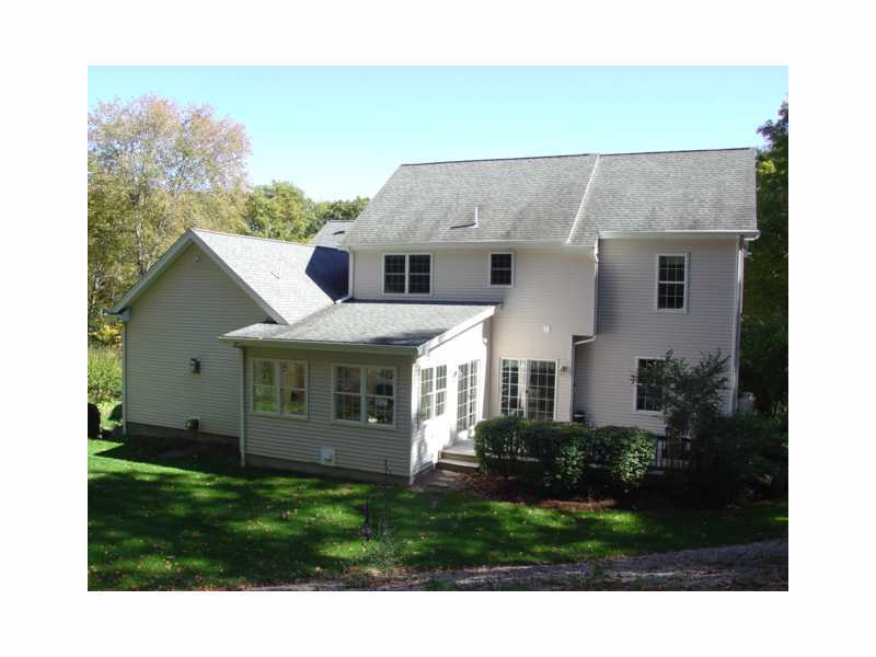 200 Old Staples Road Cumberland, RI 02864 - Photo 23 of 25 Exterior Back.