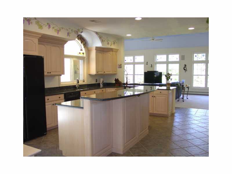 200 Old Staples Road Cumberland, RI 02864 - Photo 5 of 25 Kitchen.