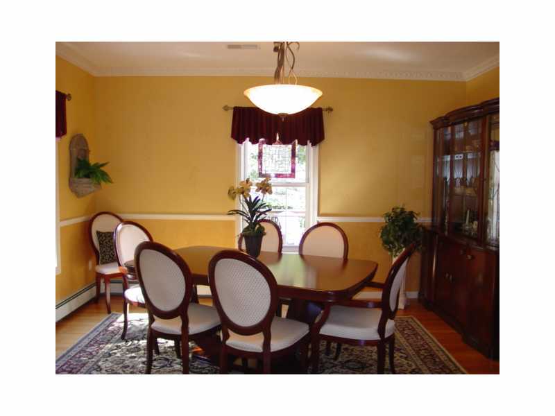 200 Old Staples Road Cumberland, RI 02864 - Photo 9 of 25 Dining Room.