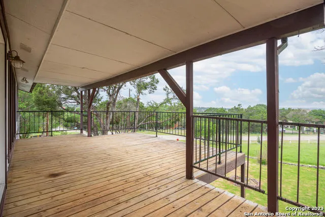 $1,975 | 322 Riviera Drive, Canyon Lake, TX 78133