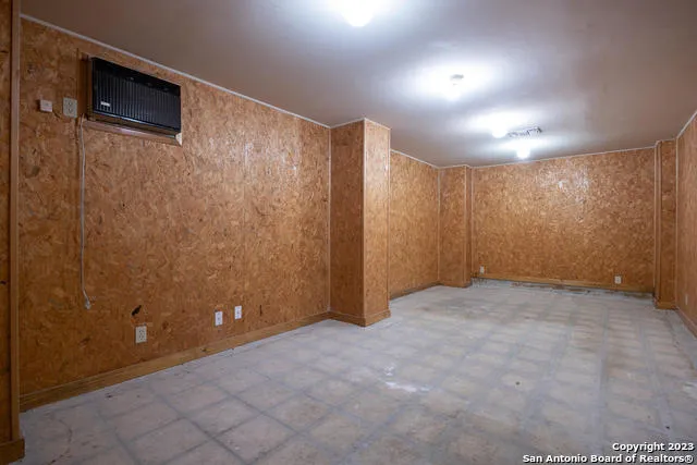 $1,975 | 322 Riviera Drive, Canyon Lake, TX 78133