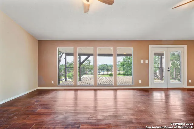 $1,975 | 322 Riviera Drive, Canyon Lake, TX 78133