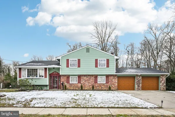 $359,900 | 10 Dartmouth Drive, Atco, NJ 08004