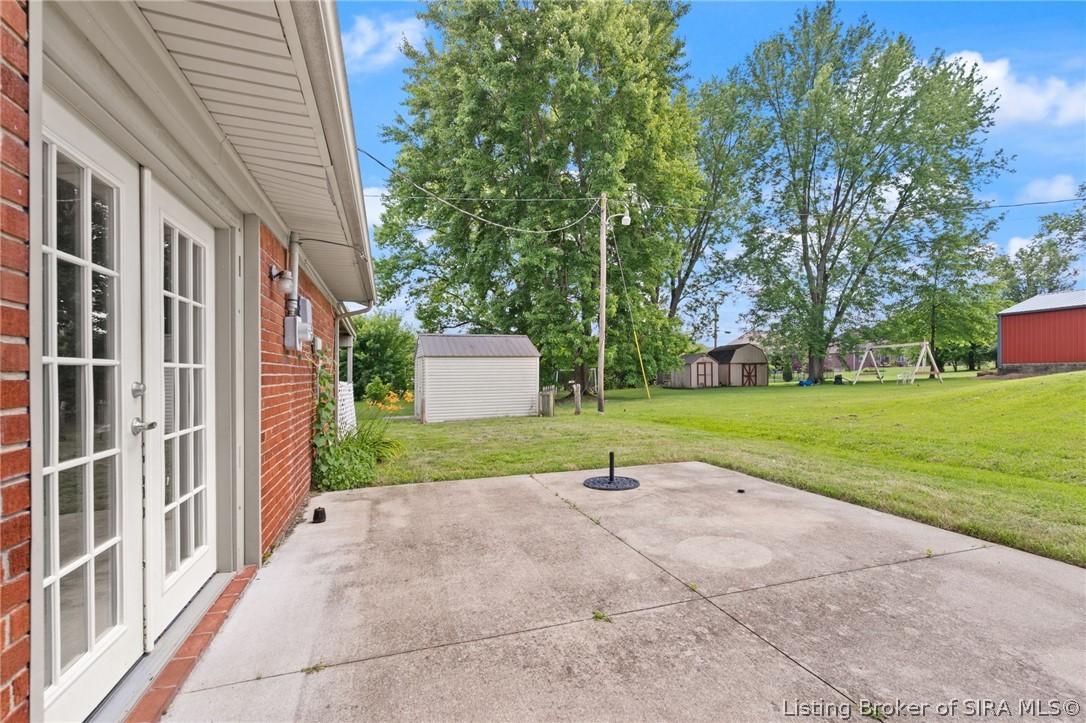 8753 County Line Road Sellersburg, IN 47172 - Photo 9 of 33