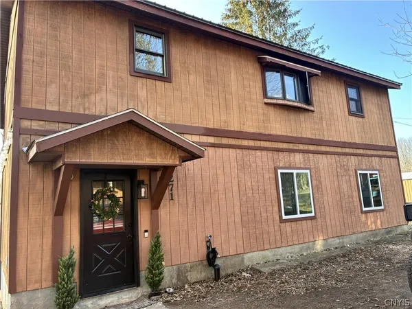 $245,000 | 271 Ridge Road, Oswego, NY 13126