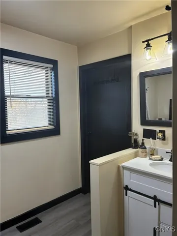 $250,000 | 271 Ridge Road, Oswego, NY 13126