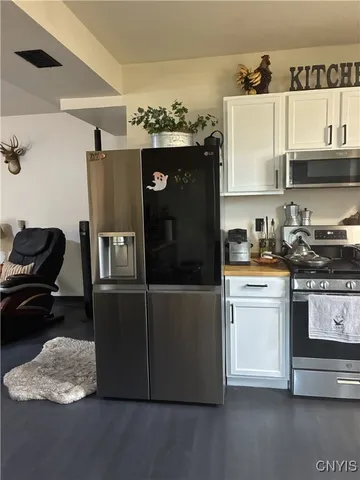 $250,000 | 271 Ridge Road, Oswego, NY 13126