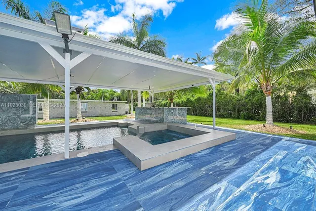 $3,200,000 | 7830 Southwest 120th Street, Pinecrest, FL 33156