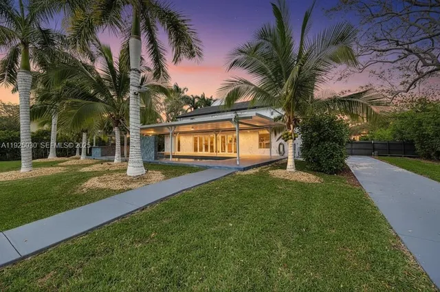 $3,200,000 | 7830 Southwest 120th Street, Pinecrest, FL 33156