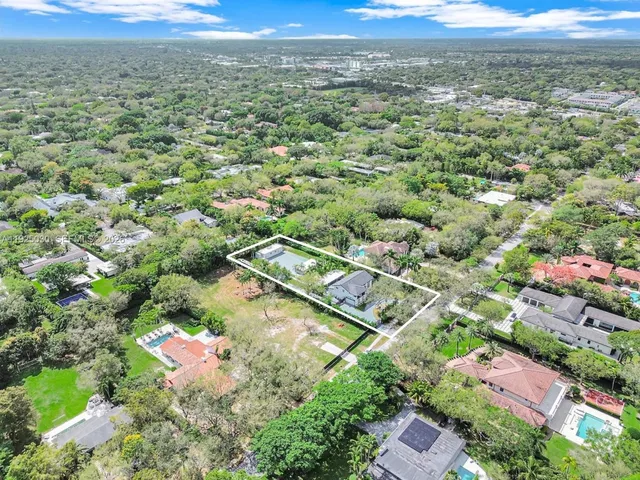 $3,200,000 | 7830 Southwest 120th Street, Pinecrest, FL 33156
