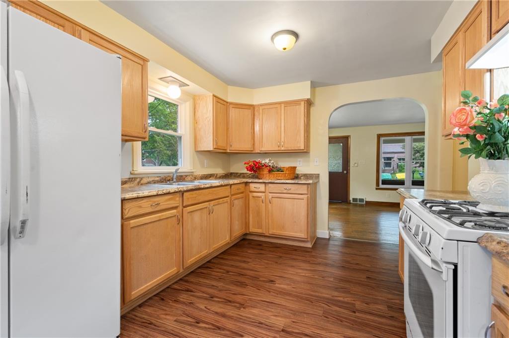 117 Gregden Road Butler, PA 16001 - Photo 3 of 24 Gallery Image 3