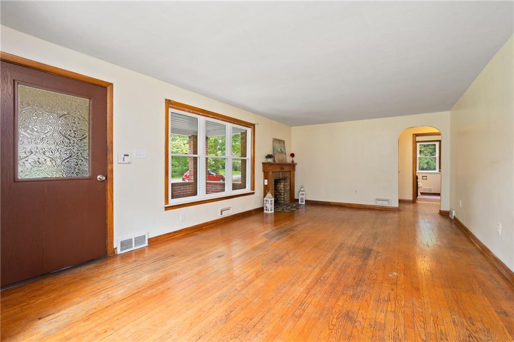 117 Gregden Road Butler, PA 16001 - Photo 8 of 24 Gallery Image 8