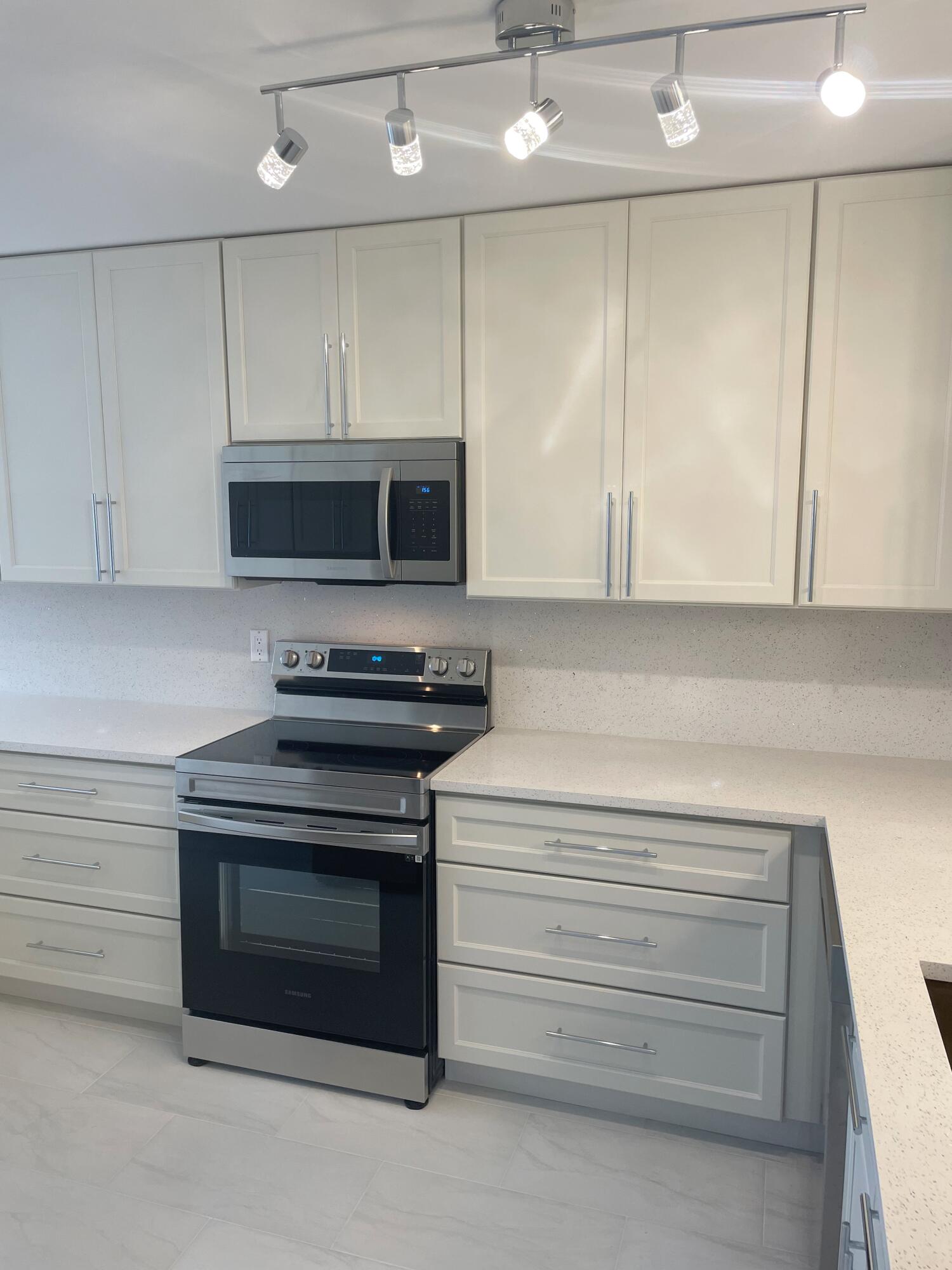 15074 Witney Road, Unit 101 Delray Beach, FL 33484 - Photo 11 of 31 IMG_6371