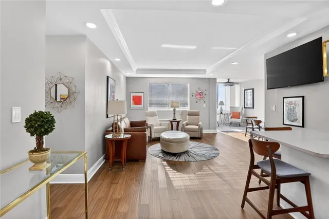 $2,995 | 215 Piedmont Avenue Northeast, Unit 506, Atlanta, GA 30308