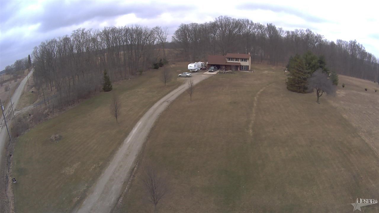 18526 Scipio Road Spencerville, IN 46788 - Photo 5 of 36