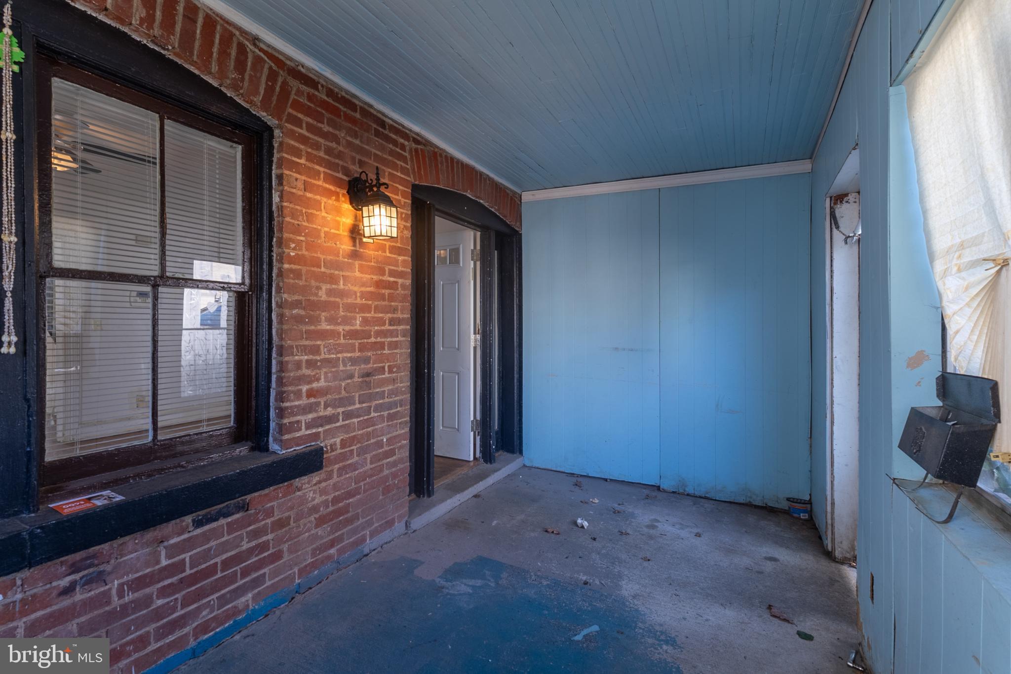 5911 Crown Street Capitol Heights, MD 20743 - Photo 2 of 28 a view of empty room with windows