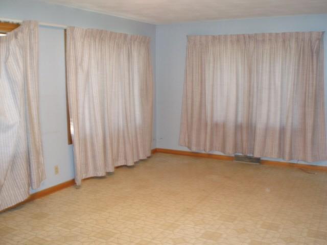 5174 South Derinda Road Elizabeth, IL 61028 - Photo 6 of 12 Gallery Image 6