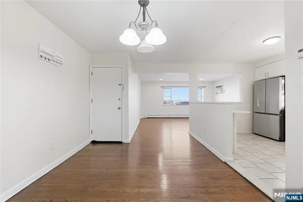 $2,600 | 201 Palisade Avenue, Cliffside Park, NJ 07010