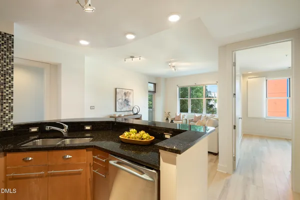 $410,000 | 618 North Boylan Avenue, Unit 400, Raleigh, NC 27603