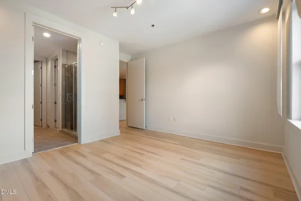 $410,000 | 618 North Boylan Avenue, Unit 400, Raleigh, NC 27603