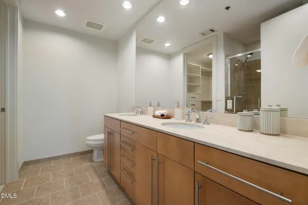 $410,000 | 618 North Boylan Avenue, Unit 400, Raleigh, NC 27603