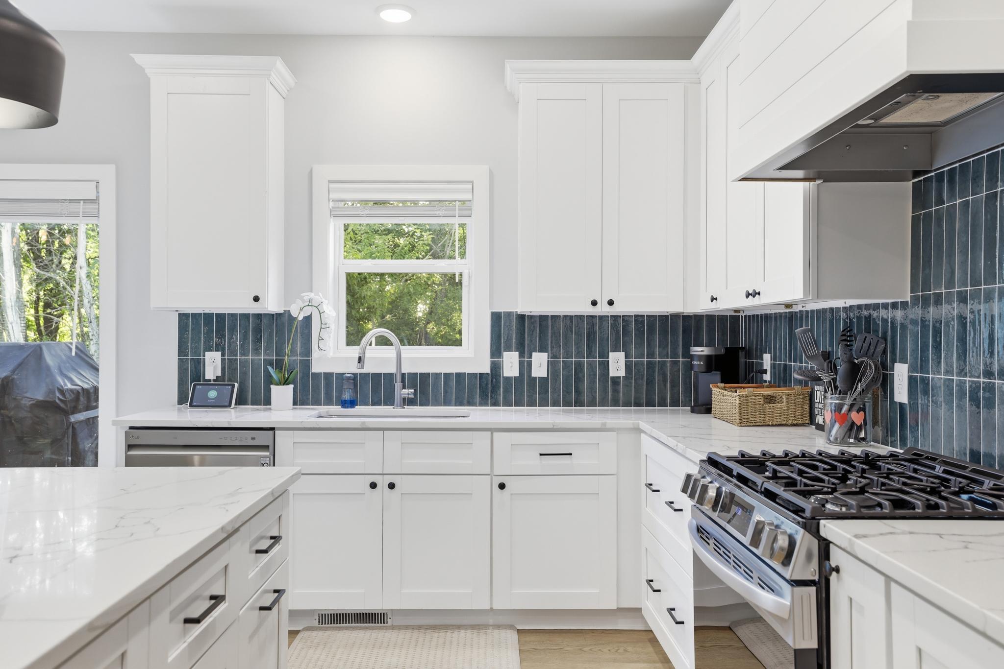 5431 Williston Road Minnetonka, MN 55345 - Photo 17 of 38 Gallery Image 17