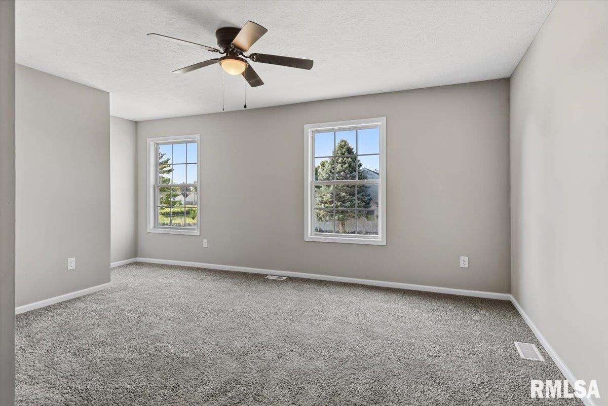 3913 McCormick Drive Springfield, IL 62707 - Photo 12 of 26