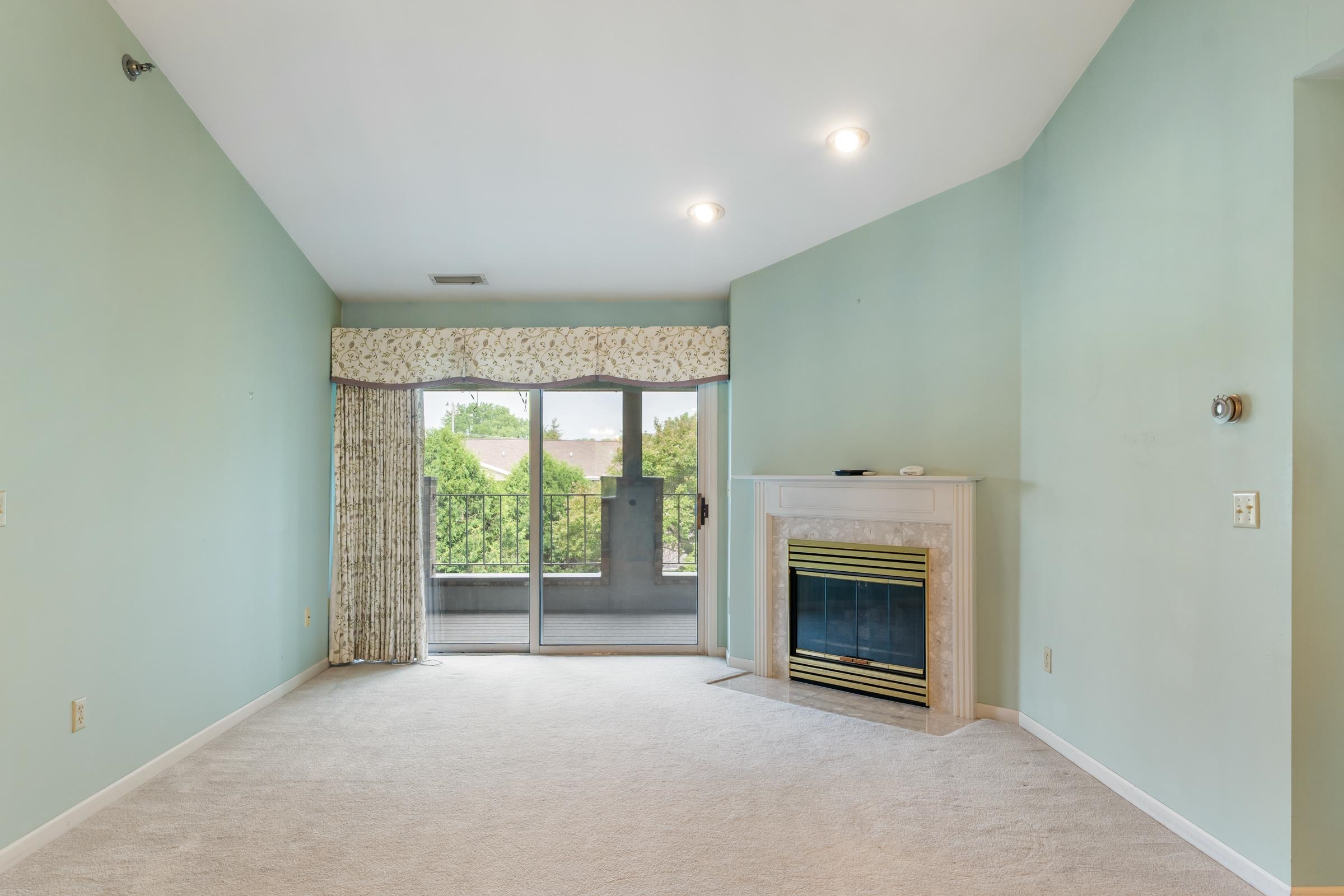 778 Hillside Terrace, Unit L Ripon, WI 54971 - Photo 14 of 74