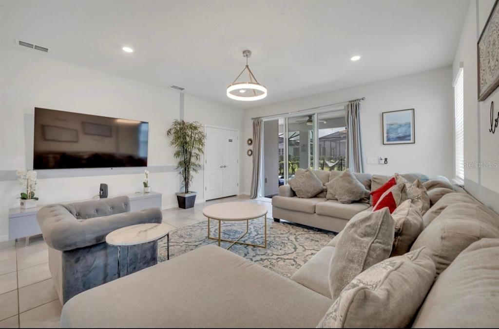 7204 Oakmoss Loop Davenport, FL 33837 - Photo 14 of 80