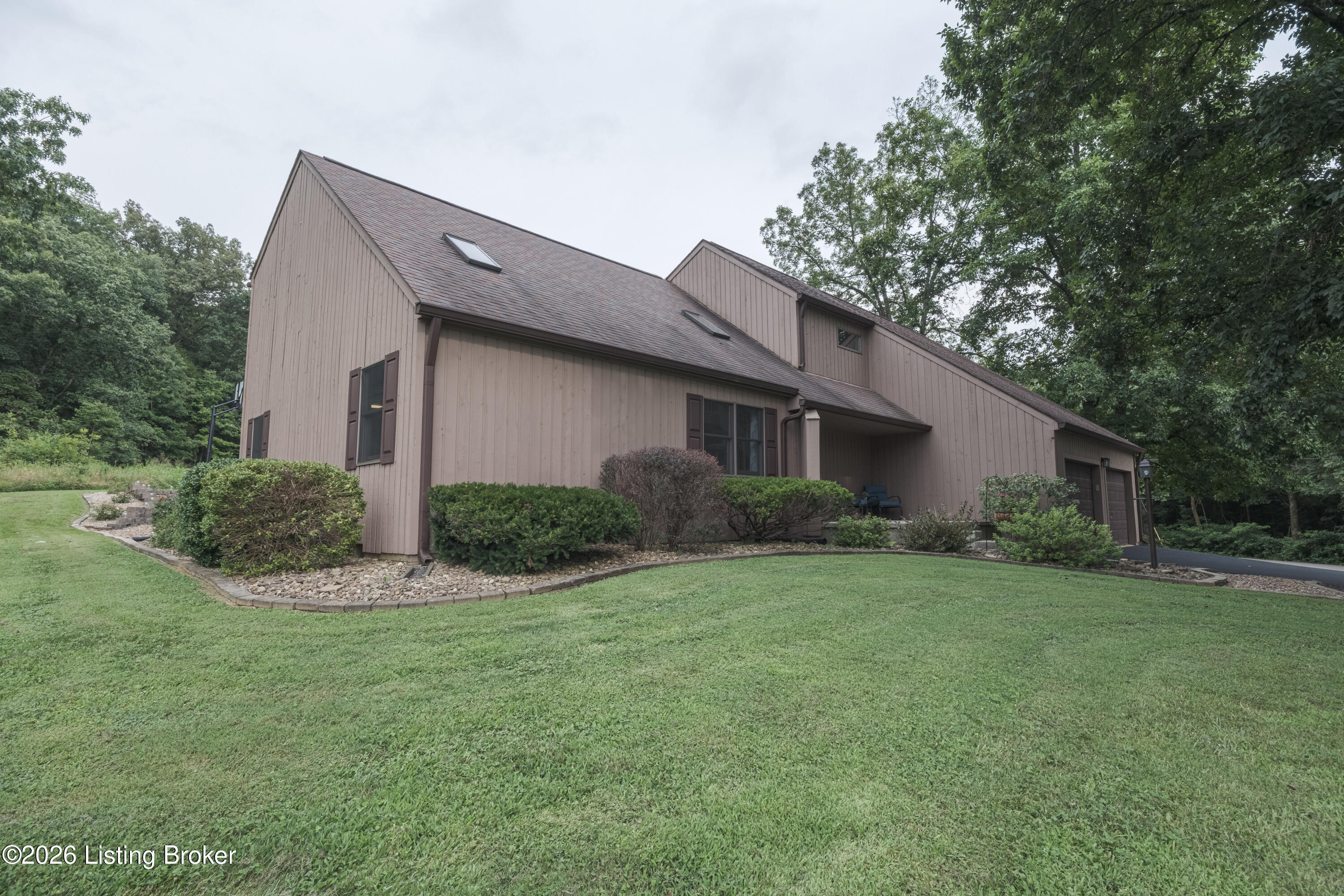 1101 Valley Road Hardinsburg, KY 40143 - Photo 81 of 95 78-_DSF8208-HDR