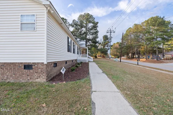 $285,000 | 2850 Sanderford Road, Raleigh, NC 27610