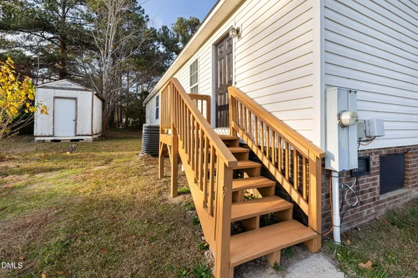 $285,000 | 2850 Sanderford Road, Raleigh, NC 27610