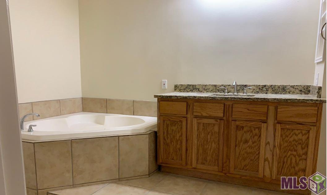 33399 Perkins Road Denham Springs, LA 70706 - Photo 16 of 19