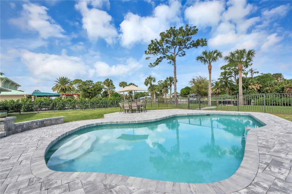 844 Northwest Spruce Ridge Drive Stuart, FL 34994 - Photo 37 of 48 Gallery Image 37