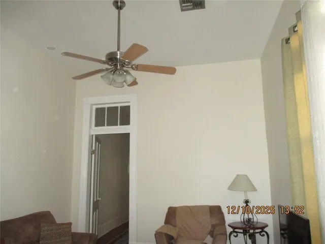 $1,100 | 2310 Soniat Street, Unit C, New Orleans, LA 70115